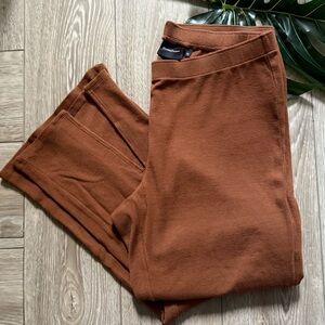 Richer Poorer women’s  stretchy leisure  Pants in Rust M